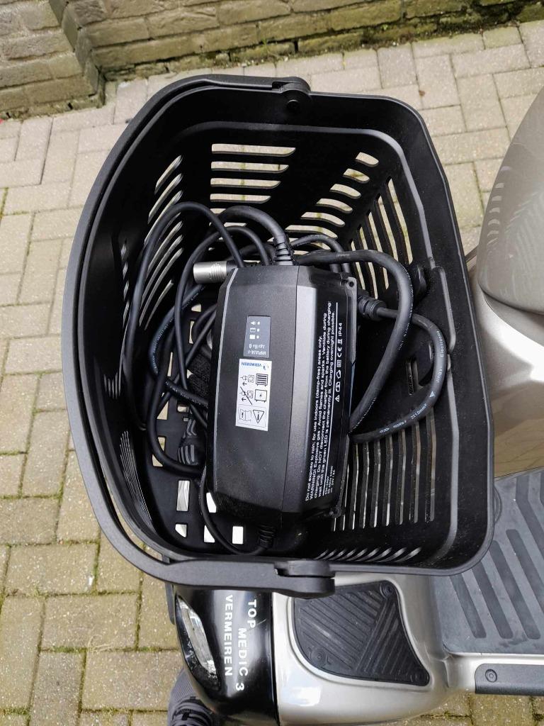 Carpo 4 buitenscooter, Ophalen, Zo goed als nieuw, Autre