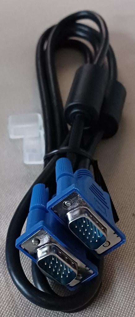 48) Câble VGA vers VGA neuf, Informatique & Logiciels, Enlèvement