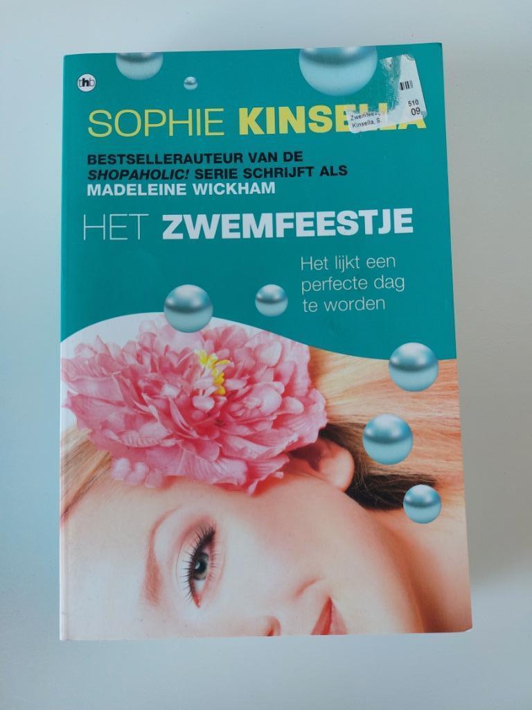 Het zwemfeestje, Sophie Kinsella, Boeken, Ophalen of Verzenden, Gelezen