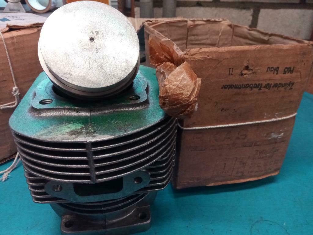 NIEUW cilinderset trabant, Auto-onderdelen, Ophalen, Nieuw, Oldtimer onderdelen