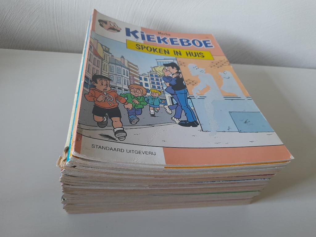 Set strips Kiekeboe - Standaard Uitgeverij, Meerdere stripboeken, Ophalen of Verzenden, Gelezen, Merho