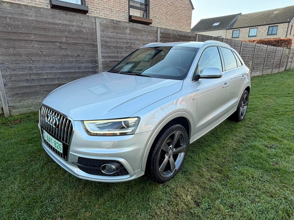 Audi Q3 SLine in/out 2.0TDI Quattro 12/2013 Led Navi, Auto's, Automaat, Euro 5, Bedrijf, Diesel