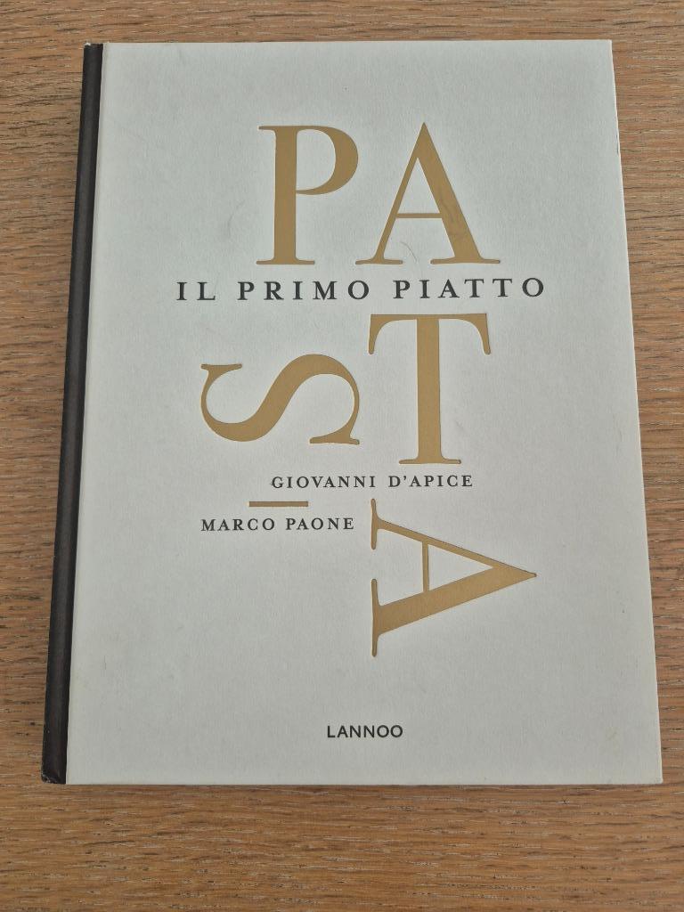 Boek Pasta (il primo piatto), Ophalen of Verzenden, Zo goed als nieuw, Lannoo