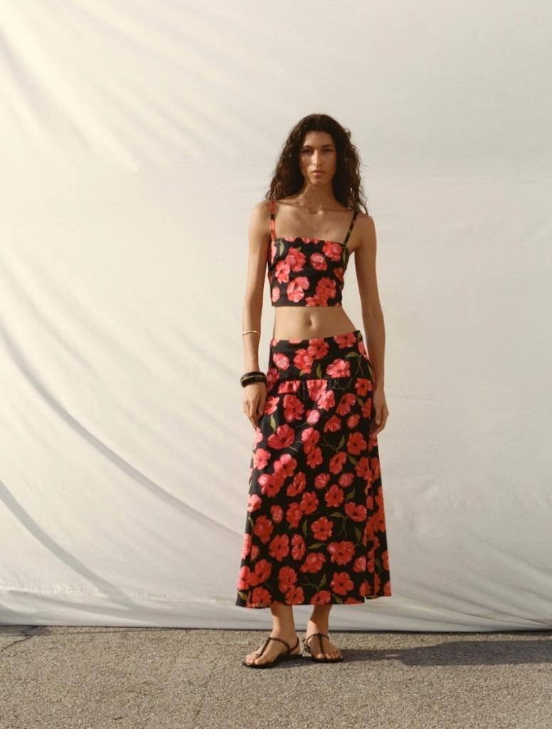 Rok en top met bloemenpatroon one size, Kleding | Dames, Ophalen of Verzenden, Nieuw, Maat 38/40 (M), Zwart