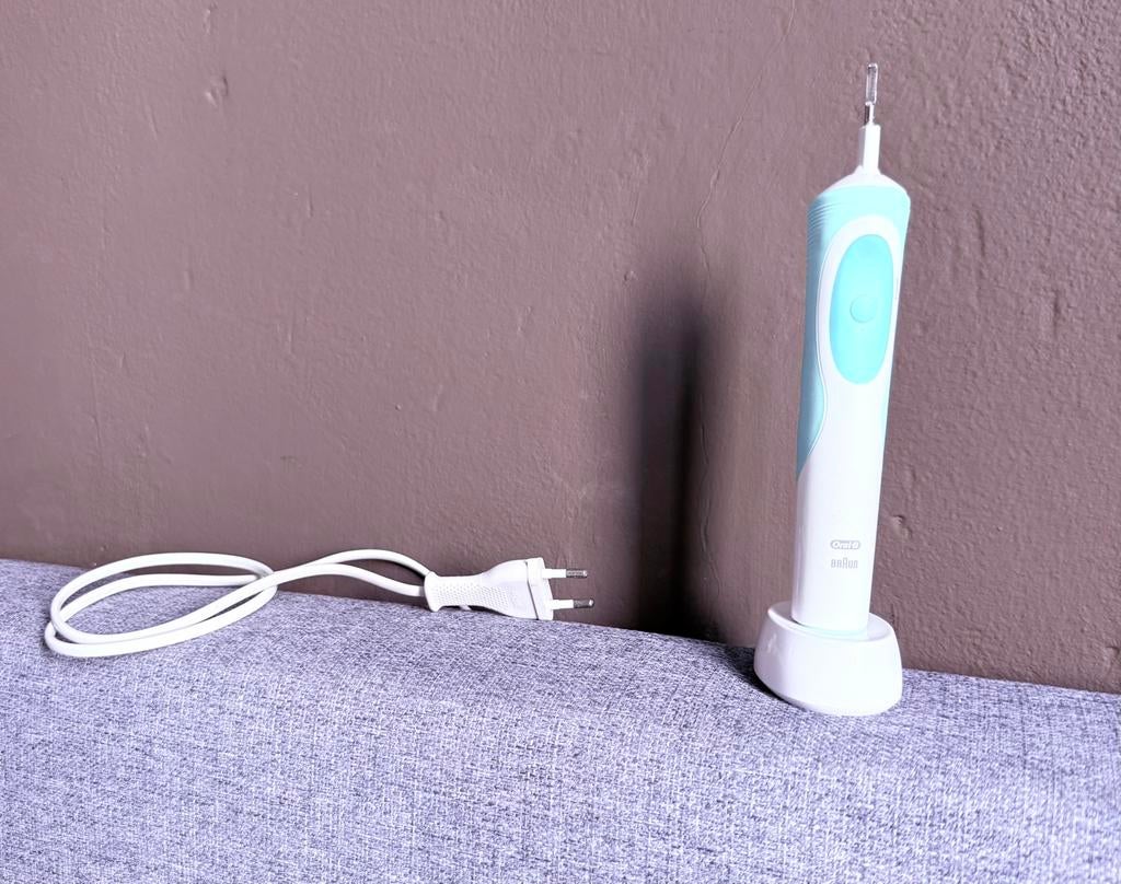 Oral-B tandenborstel, Ophalen of Verzenden, Tandenborstel