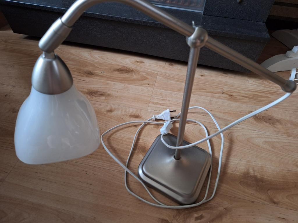 Ikea bureaulamp, Ophalen, Zo goed als nieuw, Glas