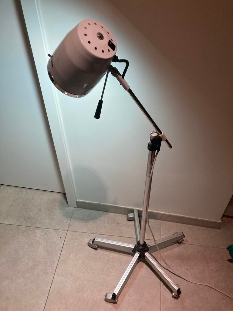 Medische lamp. Blauw daglicht leuk als bureau- of leeslamp, Enlèvement, Comme neuf, Verre