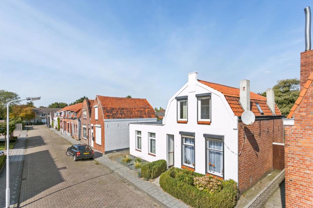 FOR RENT – Fully Furnished 5-Bedroom House in Sluiskil, Maison individuelle, En direct du propriétaire, Sluiskil, 5 pièces