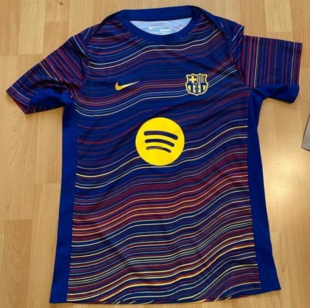 Barcelona Pre-Match Training Home Shirt Nieuw 2026, Envoi