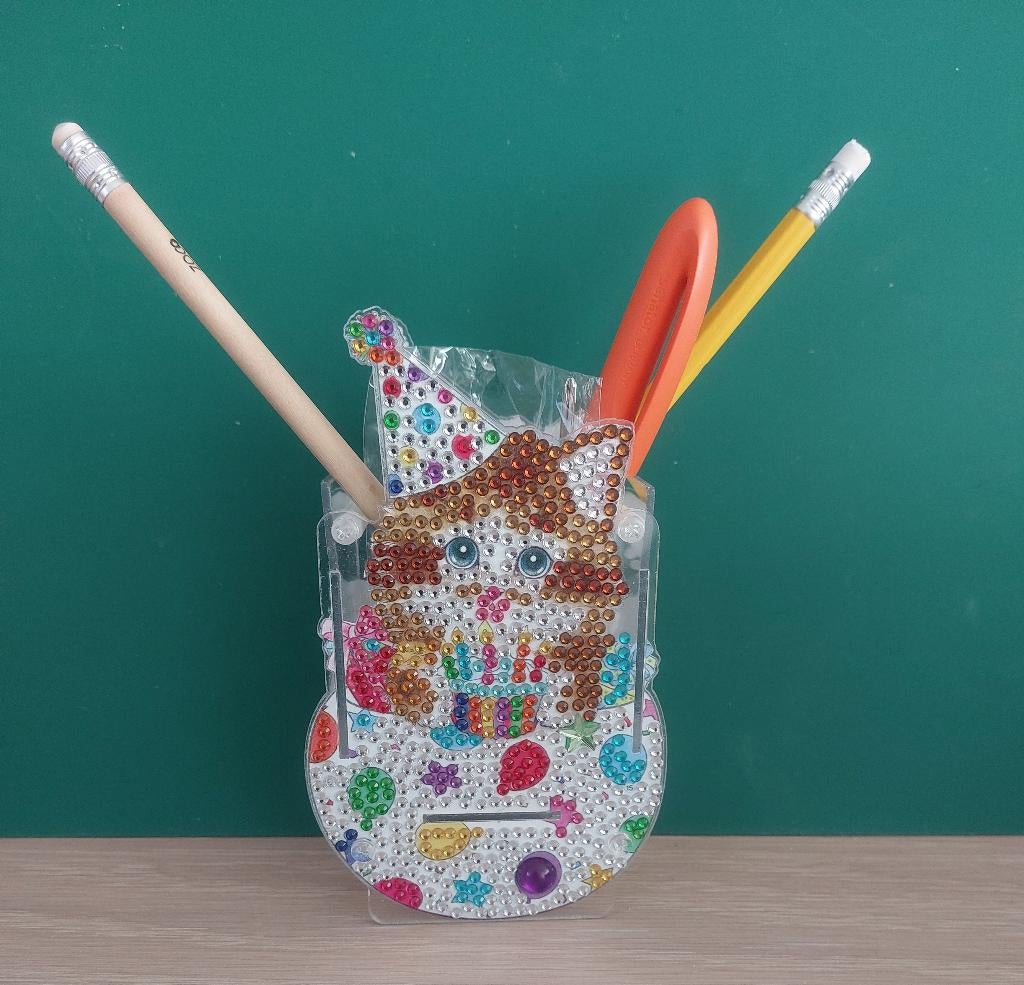 Porte-crayons en acrylique et pierres de strass "chaton", Maison & Meubles, Enlèvement ou Envoi, Neuf