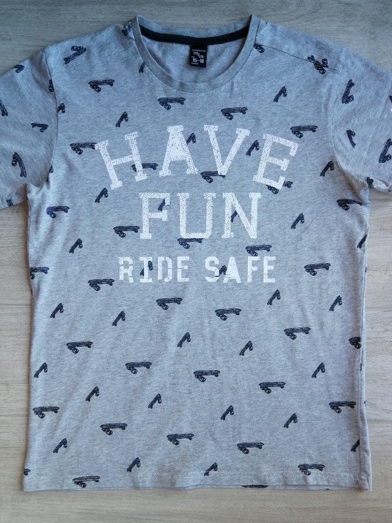 Grijze T-shirt - 717 - maat 170-176., Ophalen of Verzenden, Zo goed als nieuw, Shirt of Longsleeve, Jongen