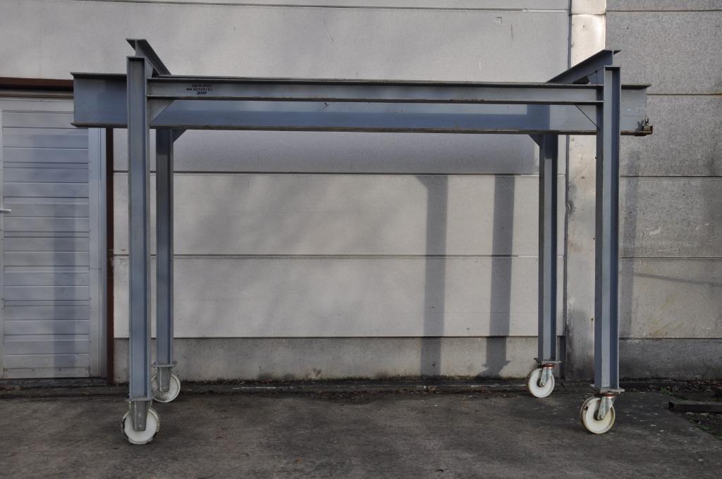 Stevige verrijdbare constructie voor takel / rolwagen, Ophalen, Gebruikt, Geen idee, Takel / rolwagen / giraf / motortakel