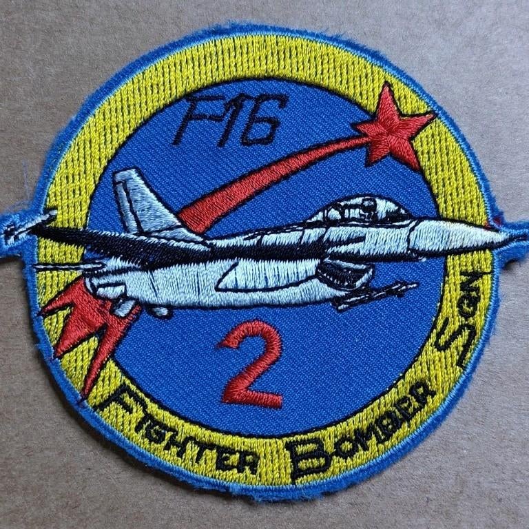 2e Escadron de chasseurs-bombardiers Florennes F16, Collections, Enlèvement ou Envoi, Armée de l'air, Emblème ou Badge