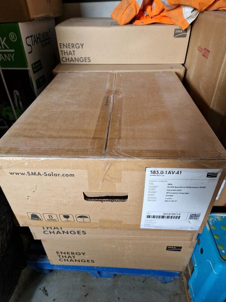 Overstock SMA Omvormers, Ophalen of Verzenden, Zo goed als nieuw, Doos