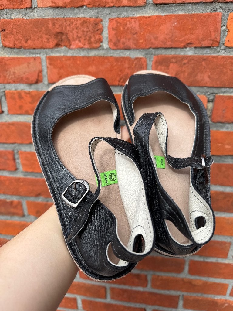 Barefoot Softstar solstice sandalen maat 5 WIDE, Enlèvement ou Envoi, Comme neuf, Noir, Sandales et Mûles