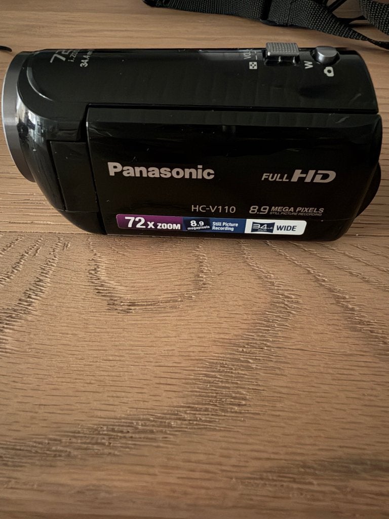 Camescope Panasonic HC-V110, TV, Hi-fi & Vidéo, Caméscopes numériques, Carte mémoire, Caméra, Enlèvement, Utilisé