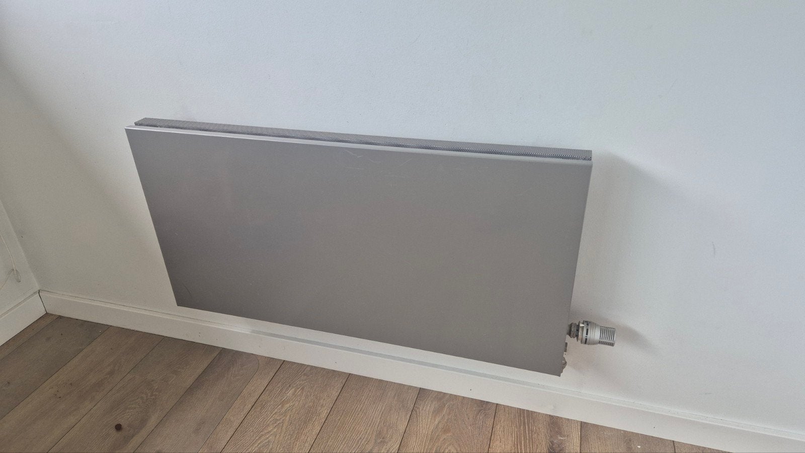 2x Jaga convector, Doe-het-zelf en Bouw, Verwarming en Radiatoren, Ophalen, 30 tot 80 cm, Gebruikt, Overige typen