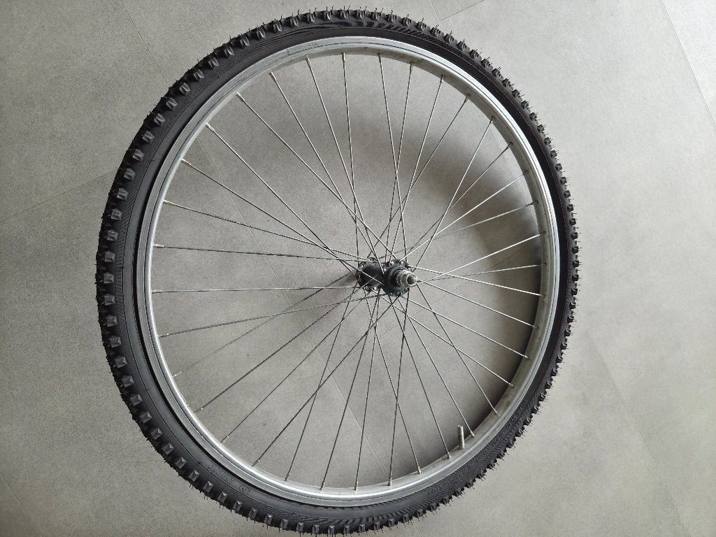 Roue avant vélo et pneu, Enlèvement ou Envoi, Pneu