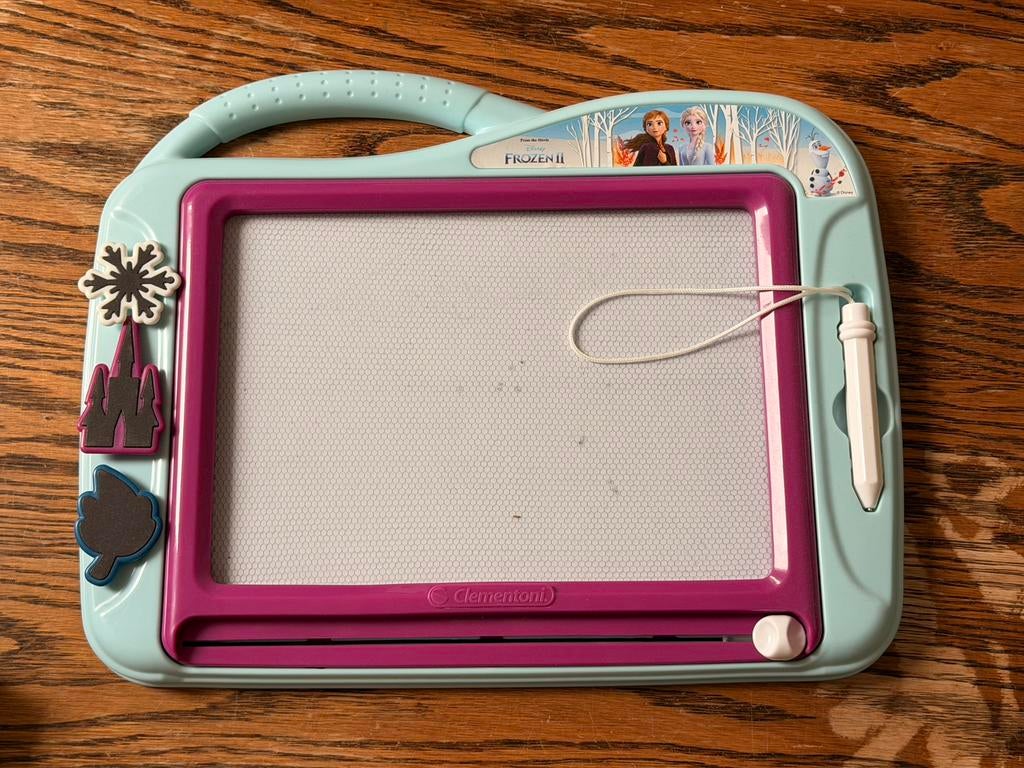 Clementoni Disney Frozen 2 Magnetisch tekenbord, Enfants & Bébés, Jouets | Autre, Enlèvement ou Envoi, Utilisé, Garçon ou Fille
