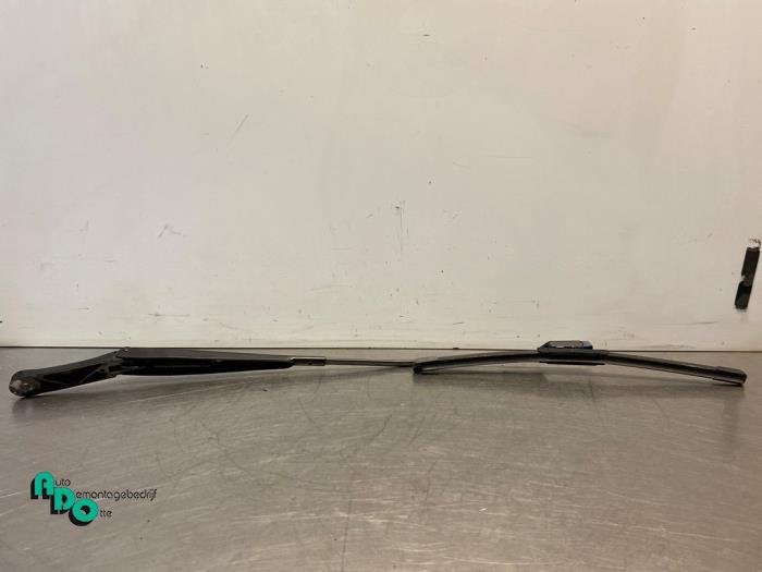 Bras essuie-glace avant d'un Volkswagen Polo (Polo 09-), Volkswagen, -, 3 mois de garantie, Utilisé