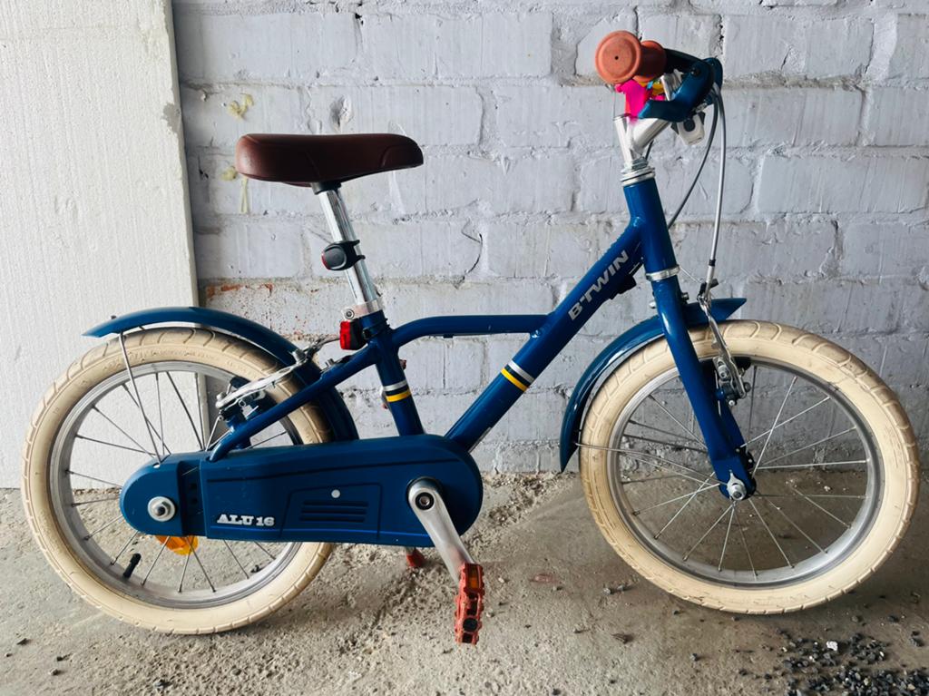 Kinderfiets 16 inch, Fietsen en Brommers, Ophalen, Zo goed als nieuw