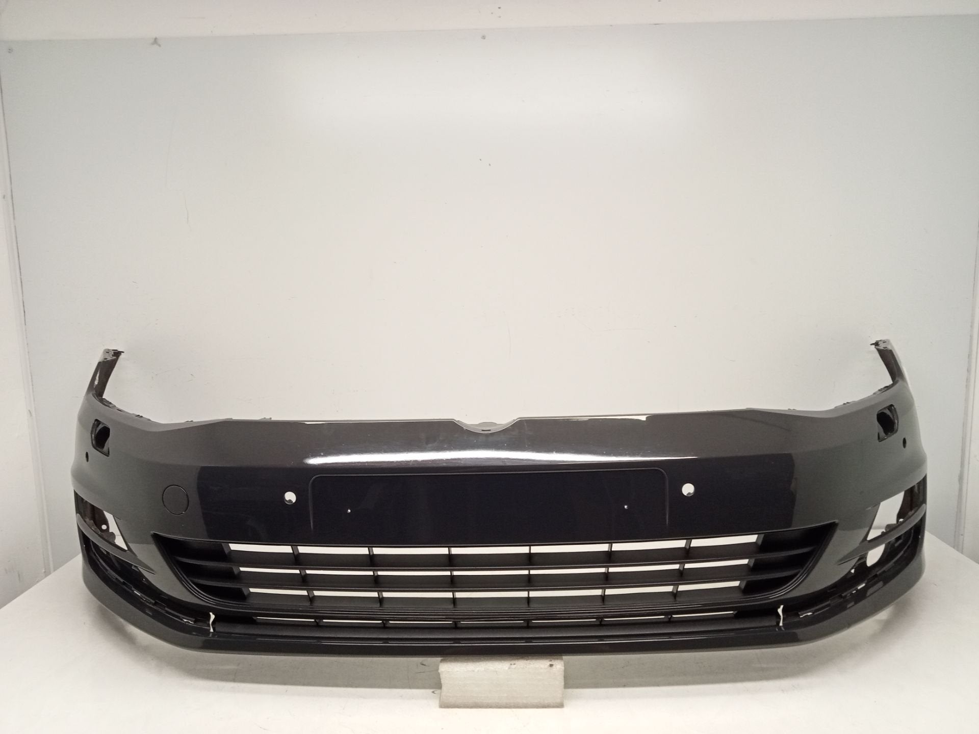 VW Golf 7 Voorbumper 2012-2017 5G0807221 4x PDC KLS Originee, Auto-onderdelen, Gebruikt, Volkswagen, Volkswagen AG, Vw@volkswagen.de