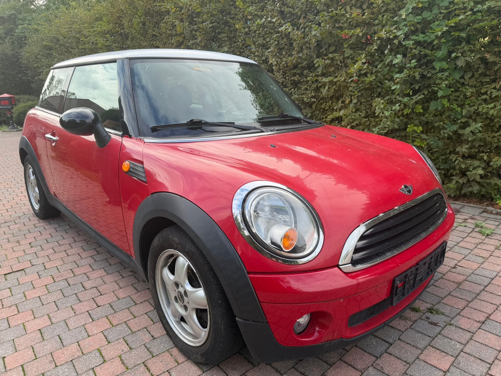 MINI COOPER R56 - FACELIFT - 1.4i - BENZINE, Auto's, Voorwielaandrijving, Stof, Handgeschakeld, Particulier