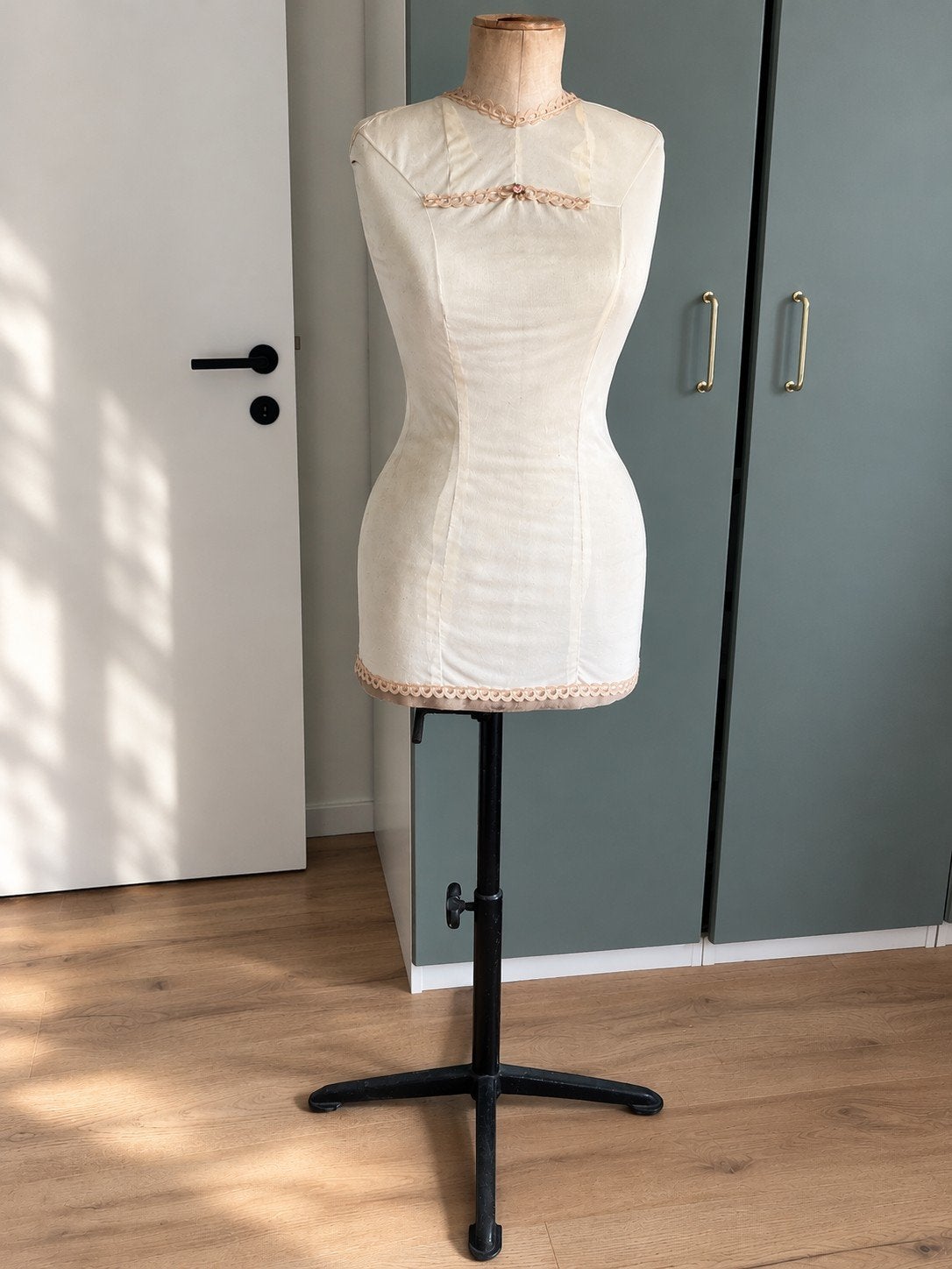 Buste de mannequin/tailleur vintage avec support, Enlèvement, Mannequin