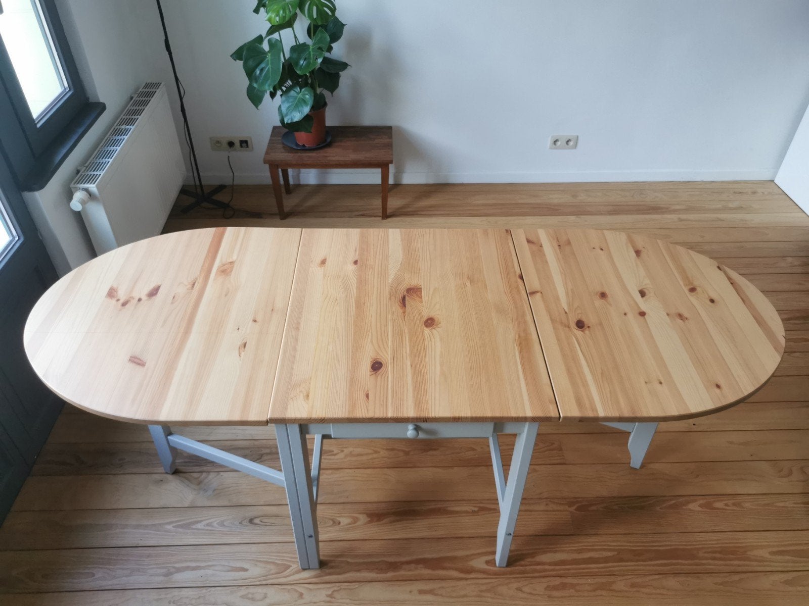Table et chaises IKEA Gamleby, Maison & Meubles, Quatre personnes, 150 à 200 cm, Enlèvement, Utilisé
