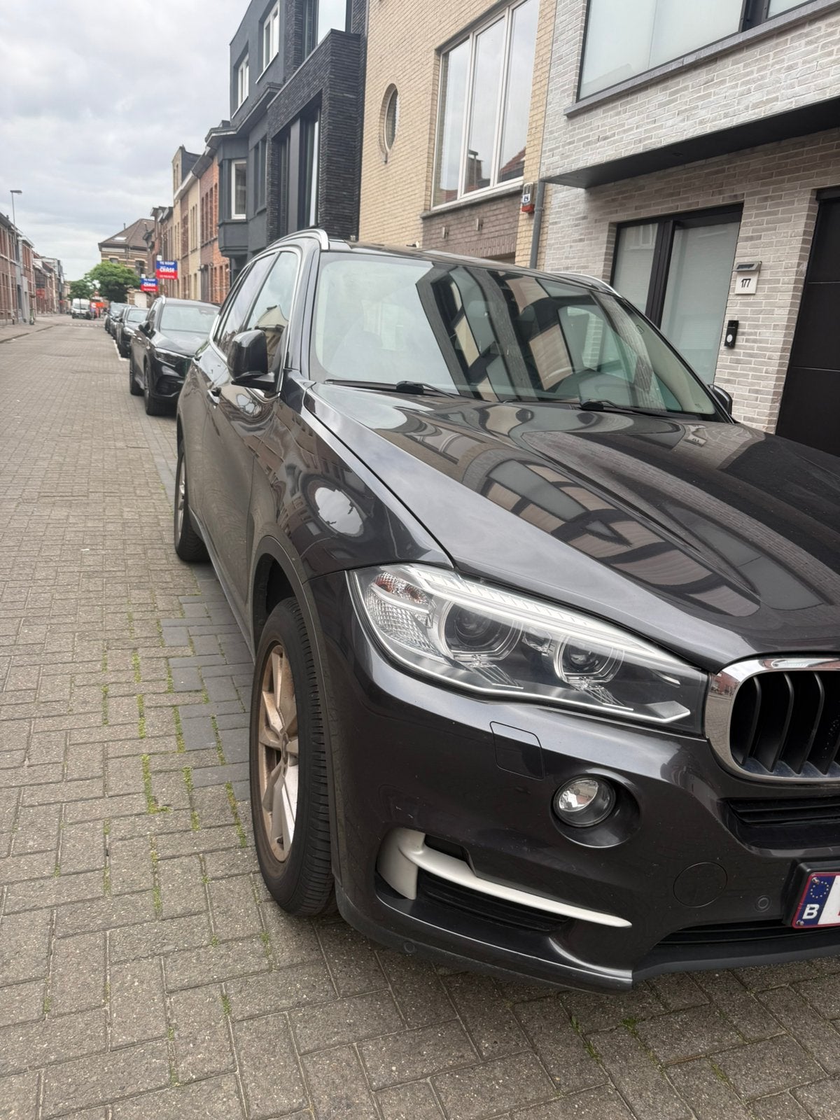 BMW X5 7 plaatsen, Auto's, Automaat, Achterwielaandrijving, 1995 cc, 4 cilinders