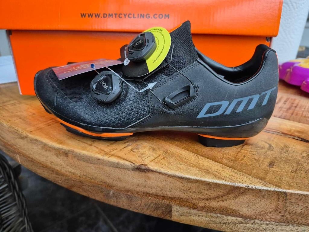 Nieuwe DMT MH1 fietsschoenen, Fietsen en Brommers, Fietsaccessoires | Fietskleding, Ophalen of Verzenden, Nieuw, Schoenen