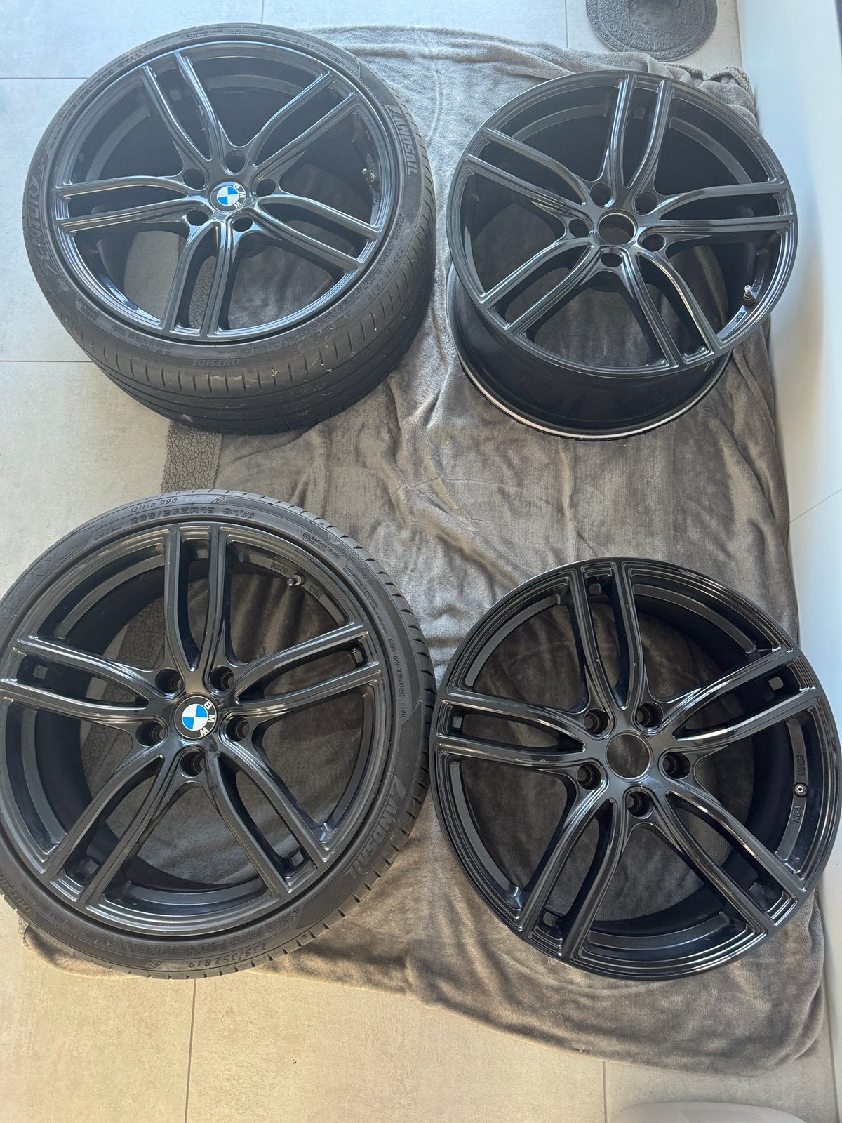 19 Inch Zwarte Velgenset (5x120/ET35/8.5J), Autos : Pièces & Accessoires, Pneus & Jantes, Pneu(s), Pneus été, 19 pouces, Enlèvement