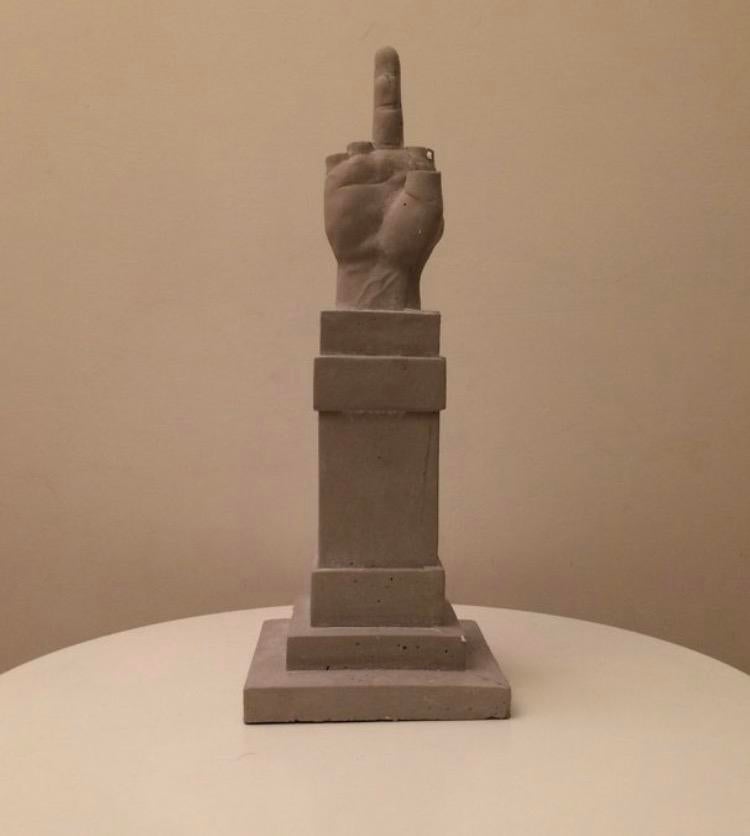 Cattelan beeld, Antiek en Kunst, Ophalen, Beeld