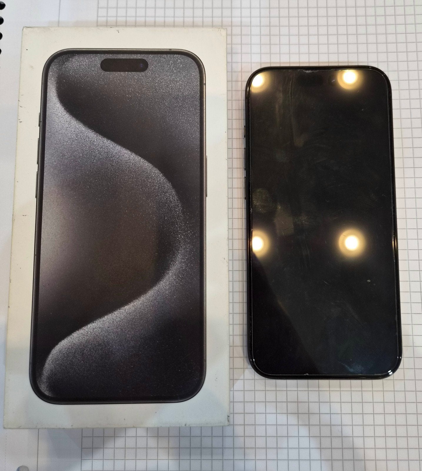 iPhone 15 Pro 256gb Black Batterie 87% Comme neuf. 550€, Enlèvement, IPhone 15