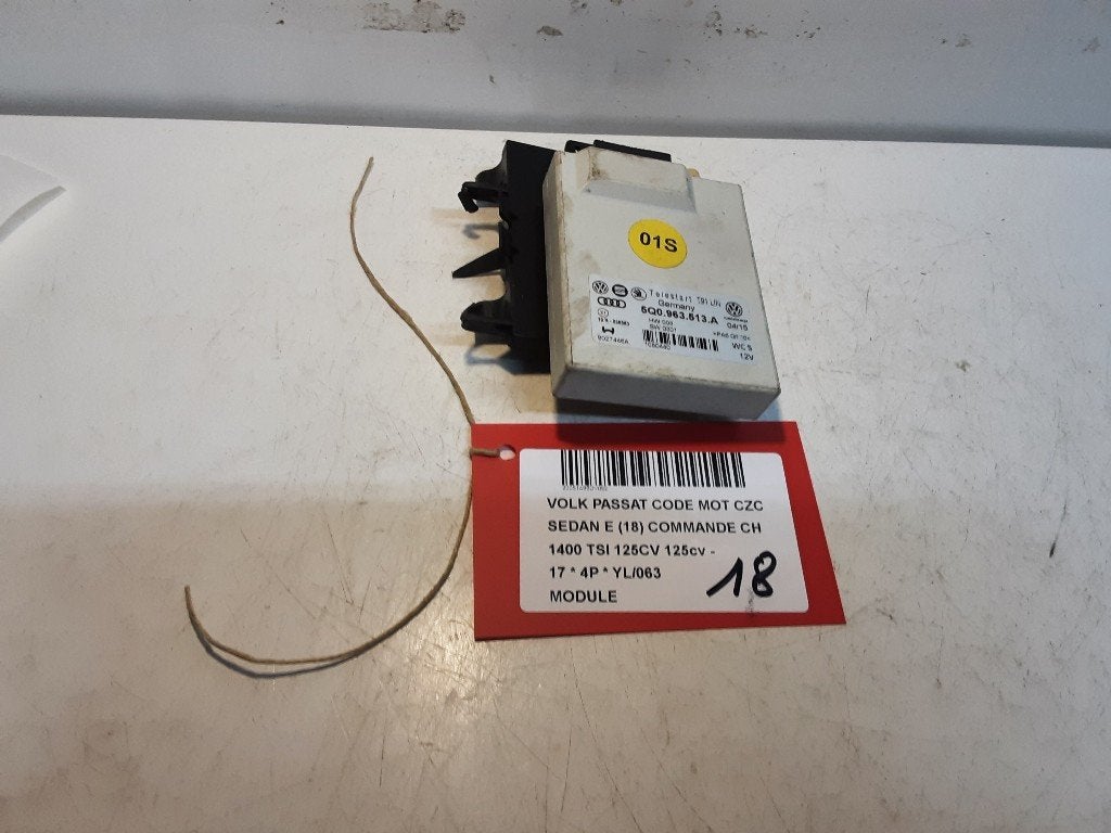 UNITE ELECTRONIQUE Volkswagen Passat (3G2) (5Q0963513A), Volkswagen, Volkswagen AG, Utilisé, Kundenbetreuung@volkswagen.de