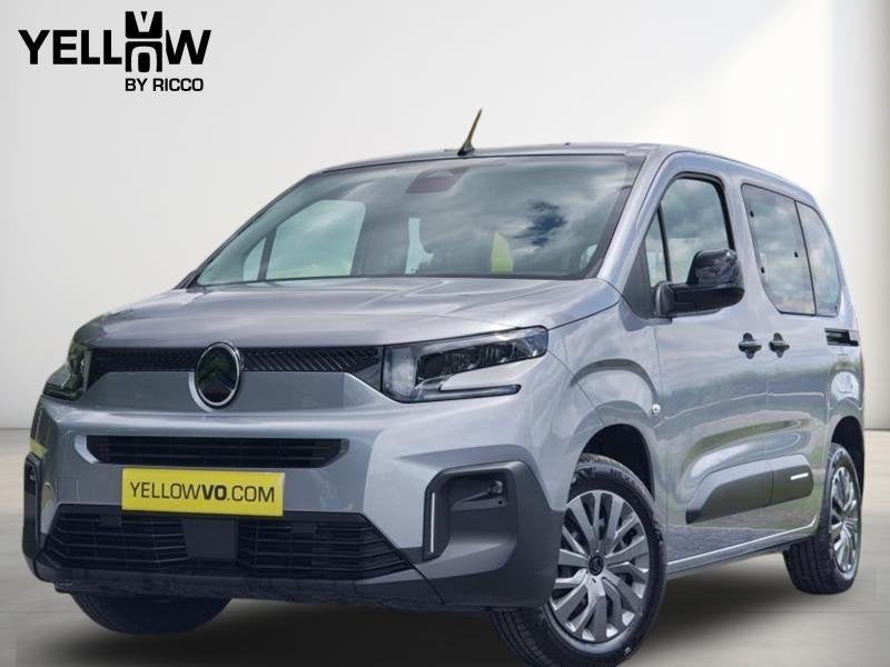 Citroen Berlingo PLUS / Dispo Août 2026, Autos, Achat, 139 g/km, Euro 6, Boîte manuelle