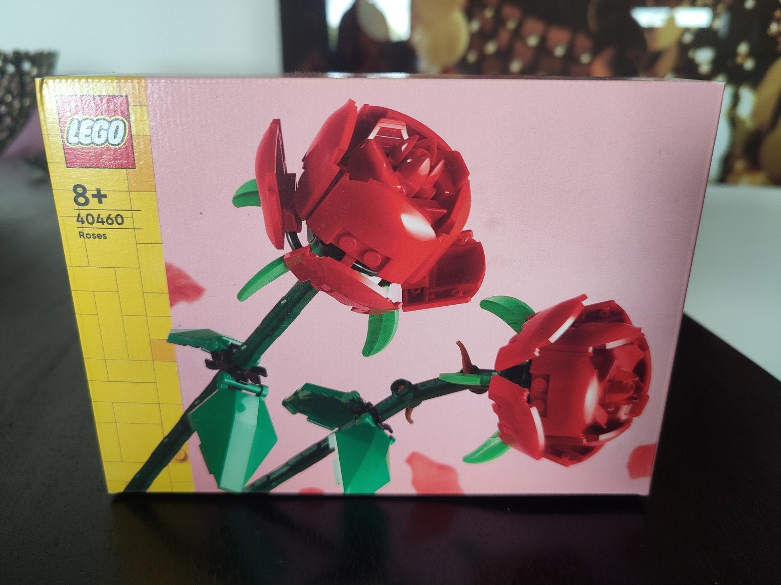 Lego Rozen, Ophalen