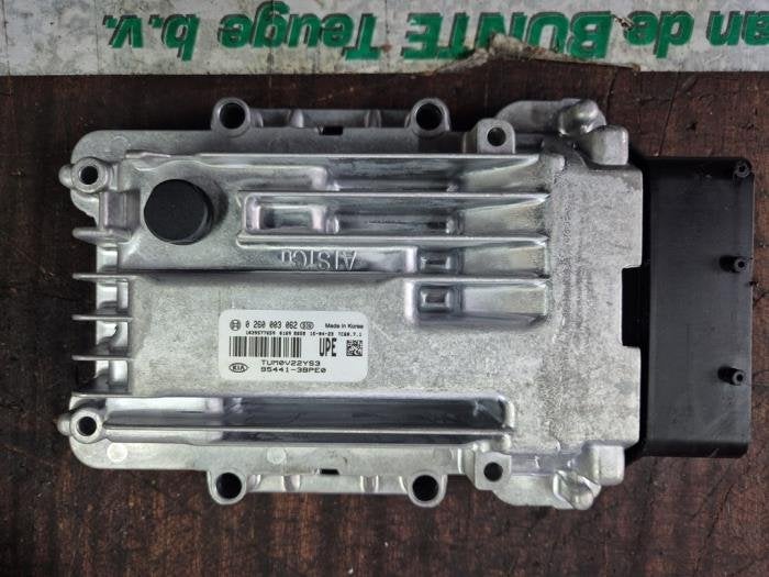 Ordinateur réservoir automatique d'un Kia Sorento, Kia, -, 3 mois de garantie, Utilisé
