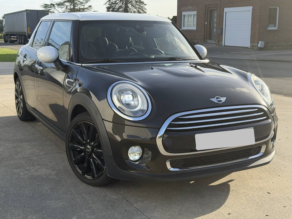 MINI Cooper 1.5 Benzine 136PK Euro6B 5-Deurs Model 2015, Auto's, Euro 6, Bruin, Verwarmde buitenspiegels, Leder