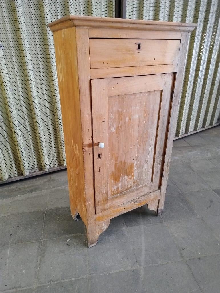 Meuble confiturier ancien en bois, Enlèvement
