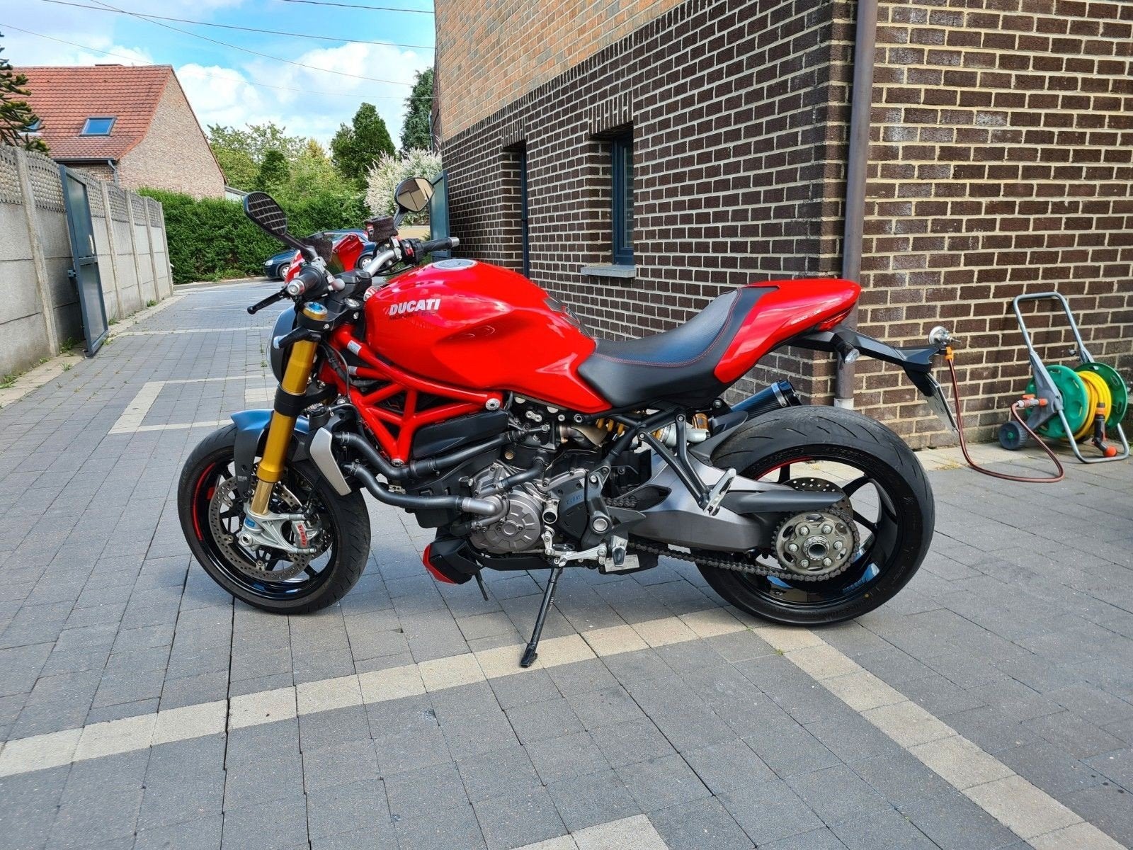 Ducati Monster 1200S 2018, Motoren, 2 cilinders, 1198 cc, Gebruikt, LED Verlichting