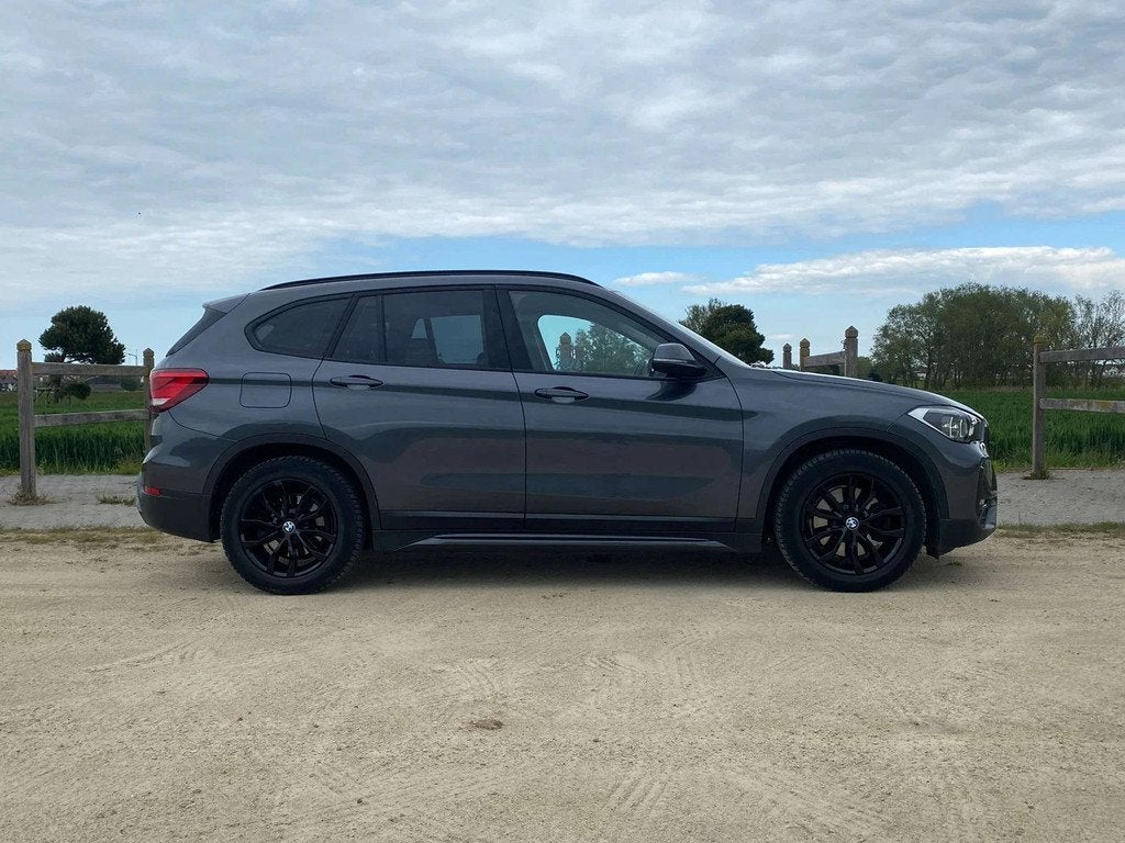 BMW X1 Plug in Hybride ,Trekhaak,Sportzetels,Navigatie,Parke, Autos, Achat, Euro 6, Entreprise, Noir