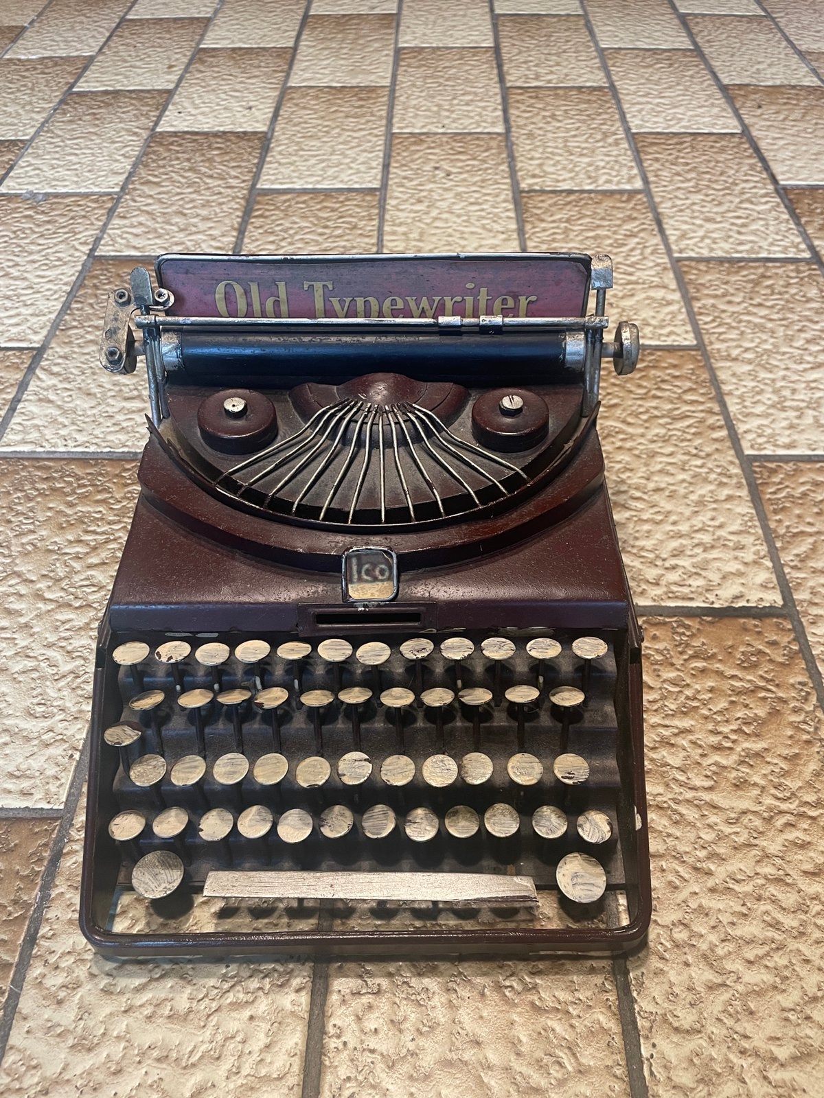 Decoratie typmachine, Ophalen