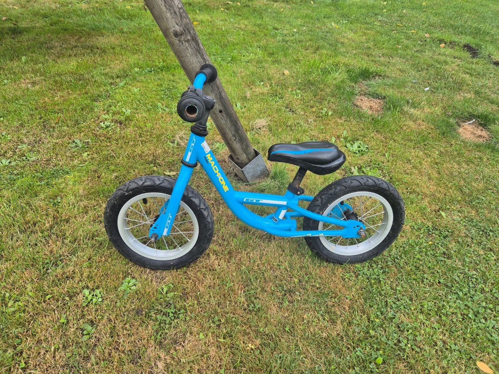 Draisiennne Mach one 12 GT 12 pouces, Vélos & Vélomoteurs, Enlèvement, Utilisé, Moins de 16 pouces, Mach one