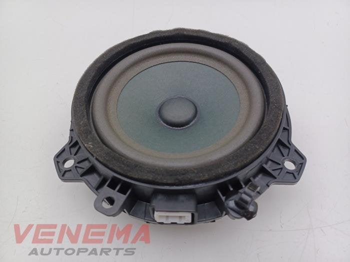 Haut-parleur d'un Kia Stonic, Kia, -, 3 mois de garantie, Utilisé