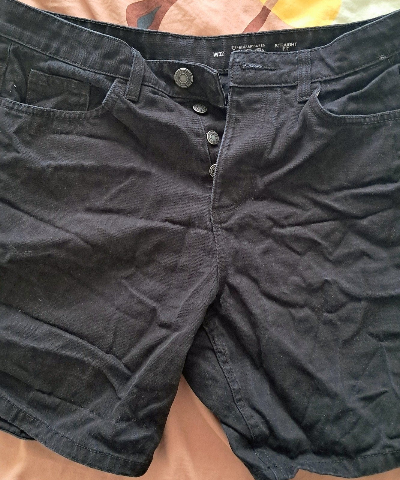 Zwarte short, buttoned., Kleding | Heren, Broeken en Pantalons, Ophalen of Verzenden, Gedragen, Maat 52/54 (L), Zwart