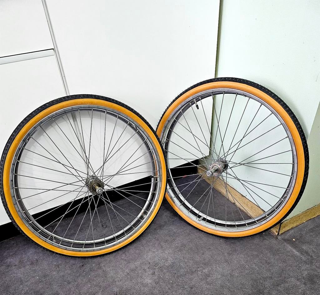 Roues Chaise Roulante (KENDA)., Enlèvement, Roue, Kenda, Acier