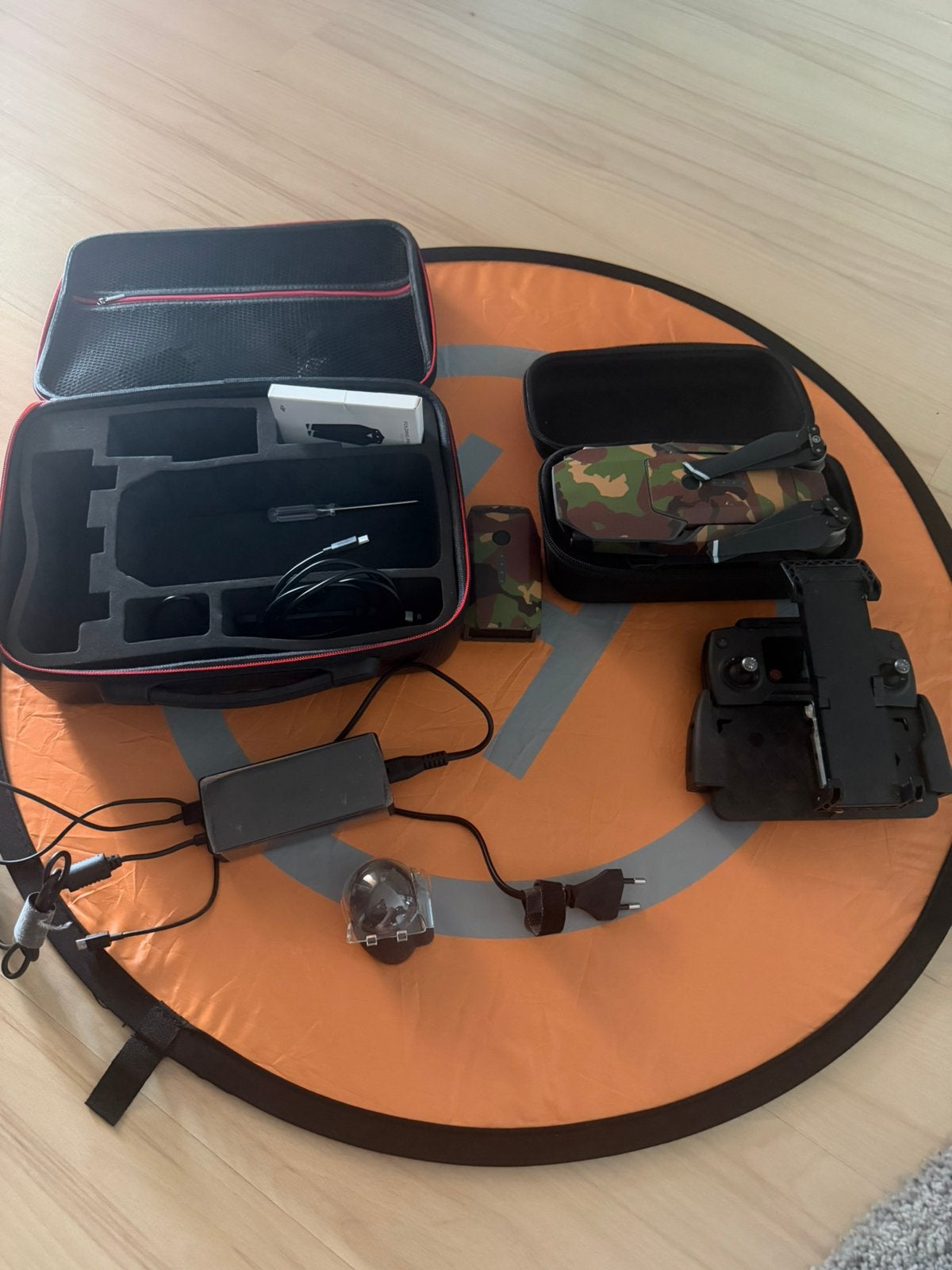 Drone DJI Mavic Pro, TV, Hi-fi & Vidéo, Drones, Drone avec caméra, 250 à 900 g, Qualité supérieure, 1 à 5 km