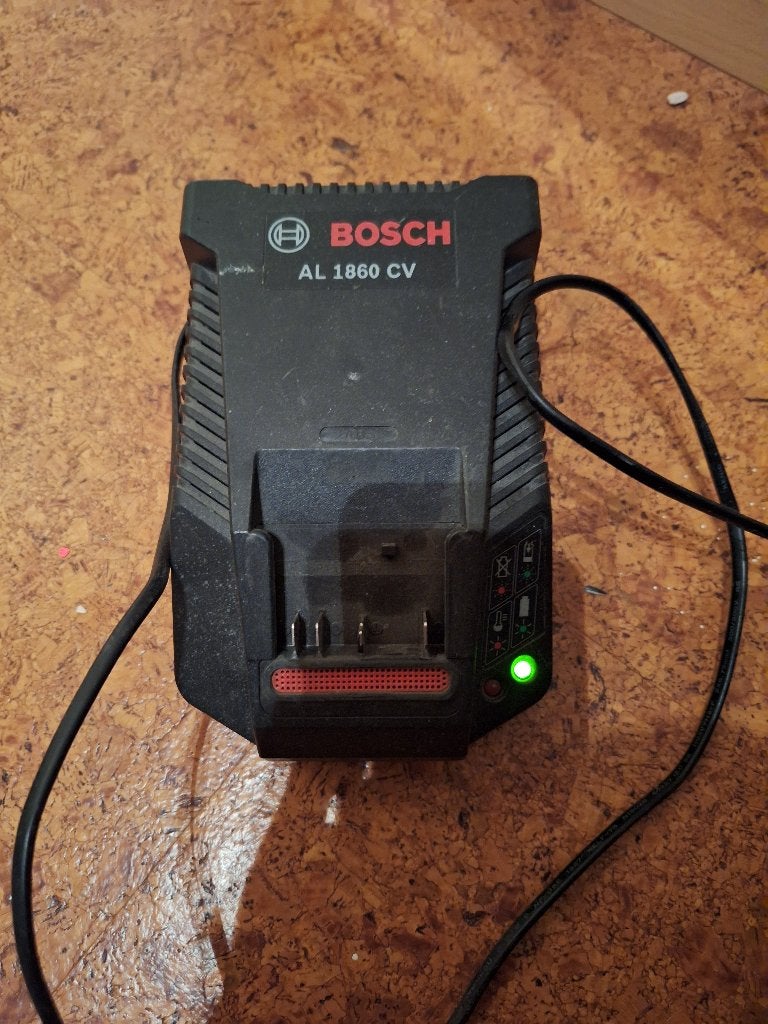 Bosch snellader, Bricolage & Construction, Outillage | Pièces de machine & Accessoires, Enlèvement, Utilisé