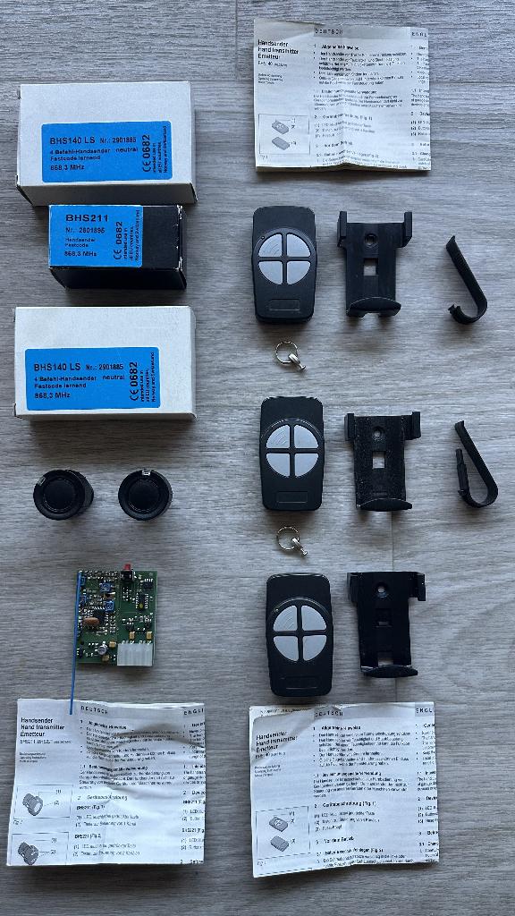 Pack 5 télécommandes garage BERNER-HALLOIN & complet - 110€, Autos : Divers, Garages